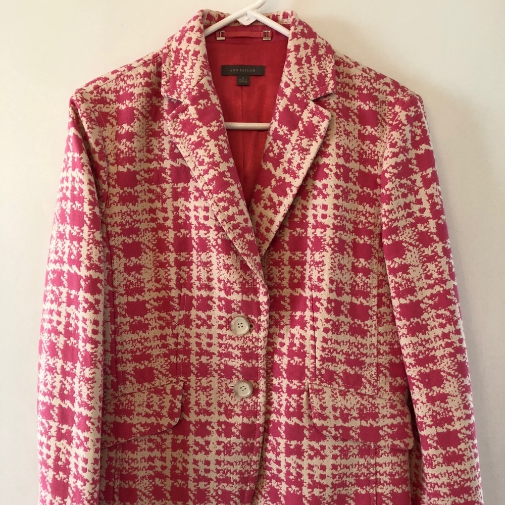 Dark Pink/Ivory Blazer